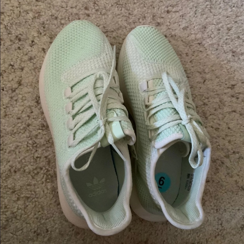 adidas shoes tubular shadow